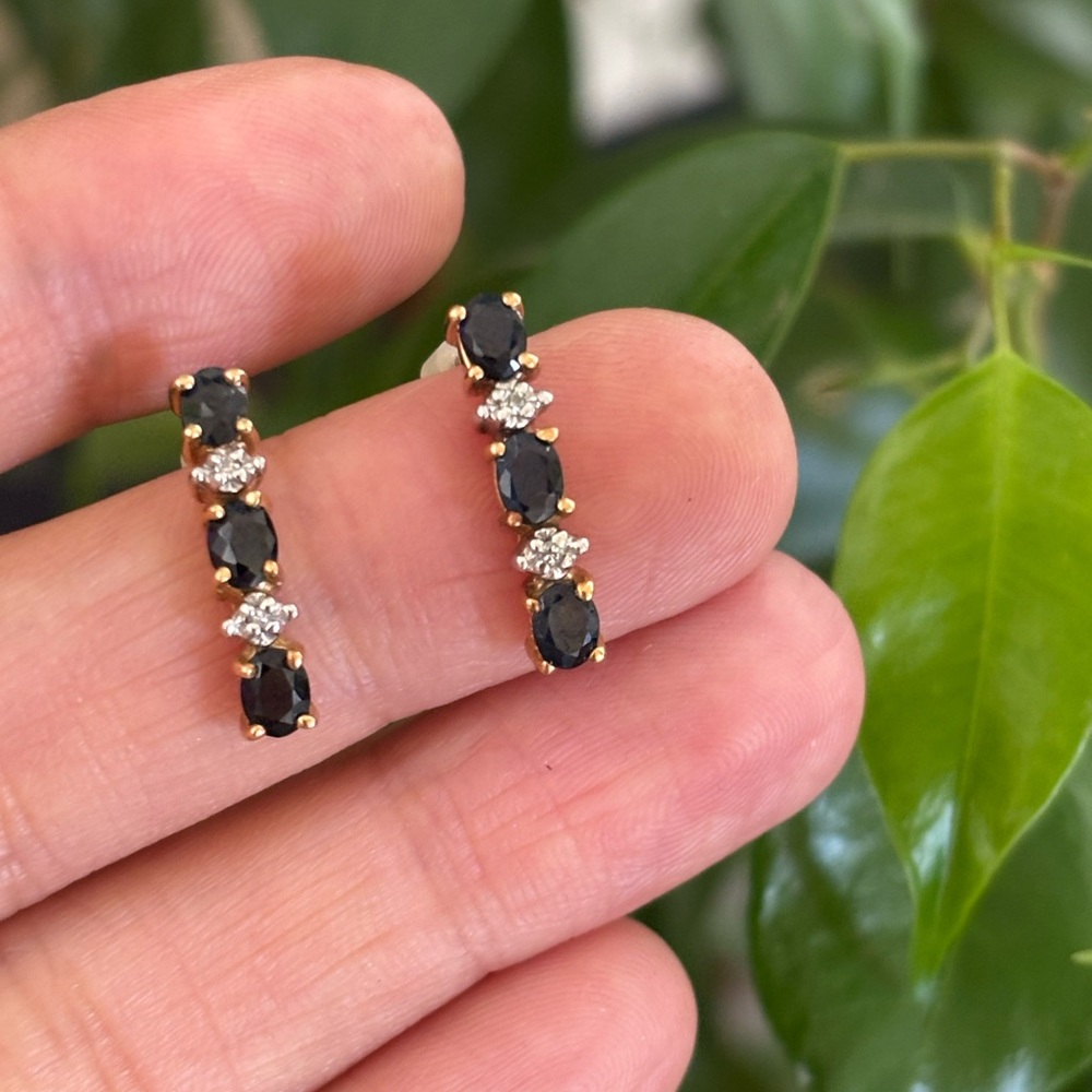 Elegant Sapphire Earrings 10k gold